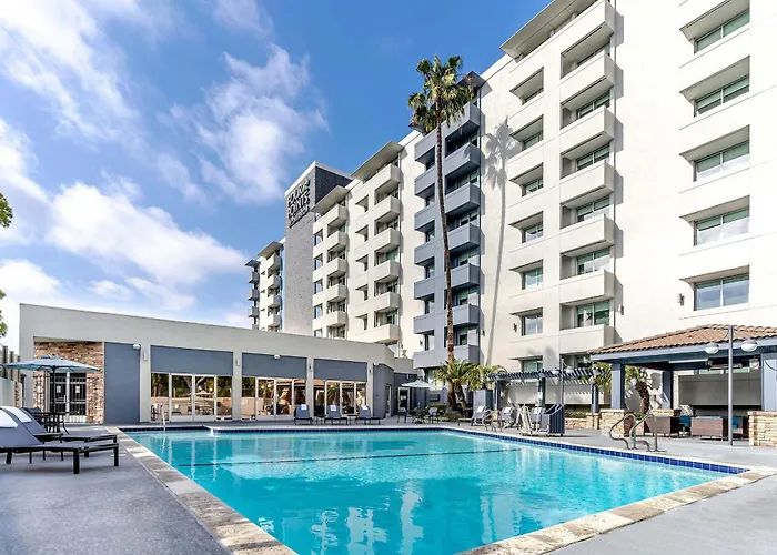 Four Points By Sheraton Los Angeles Westside